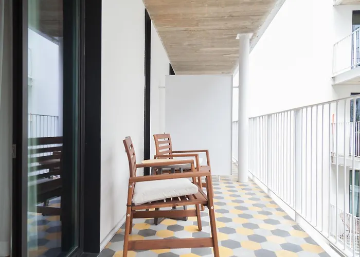 Flh Intendente Fashion Mezzanine With Balcony * Lisboa